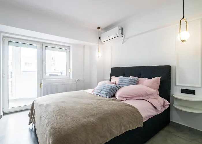 דירה Charming Retreat - Cozy 2br Near Center בוקרשט