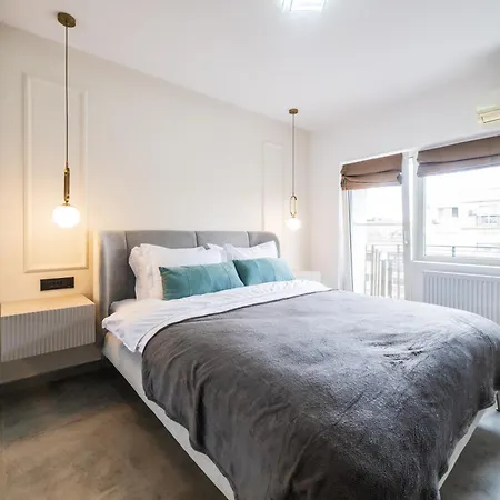 Apartment Charming Retreat - Cozy 2br Near Center Bucharest