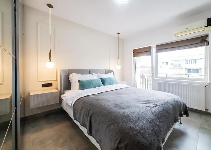 Apartament Charming Retreat - Cozy 2br Near Center Bukareszt